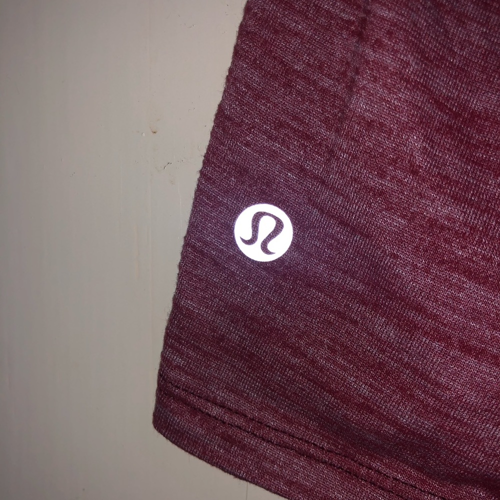Lulu lemon tank top - Picture 3 of 4